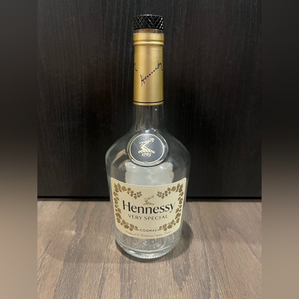 Empty Glass Bottle of Hennessy Very Special Cognac 750 ML Decorative Piece